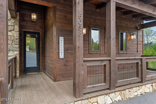 $1,600,000 | 5033 Long Rifle Road, Walland, TN 37886