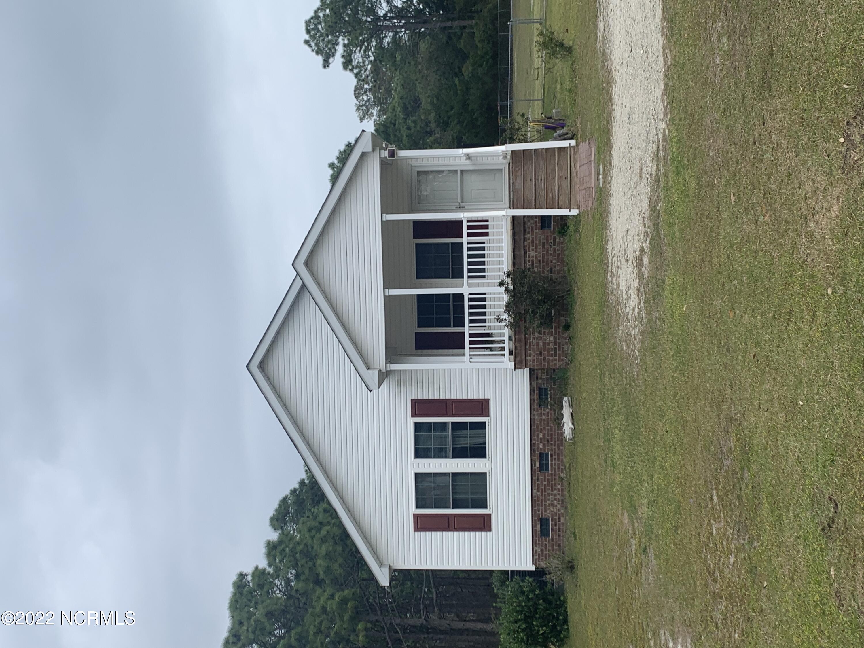 186 Airbase Road Atlantic, NC 28511 - Photo 1 of 1 186 Airbase Road