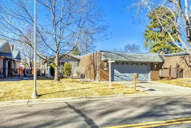 $482,500 | 7453 West Cedar Circle, Lakewood, CO 80226