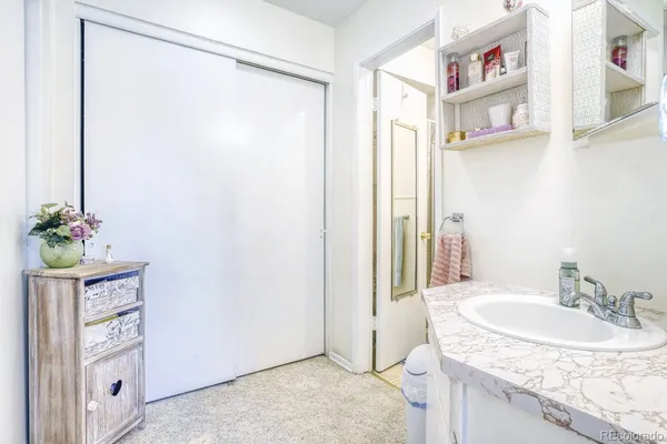 $459,500 | 7453 West Cedar Circle, Lakewood, CO 80226