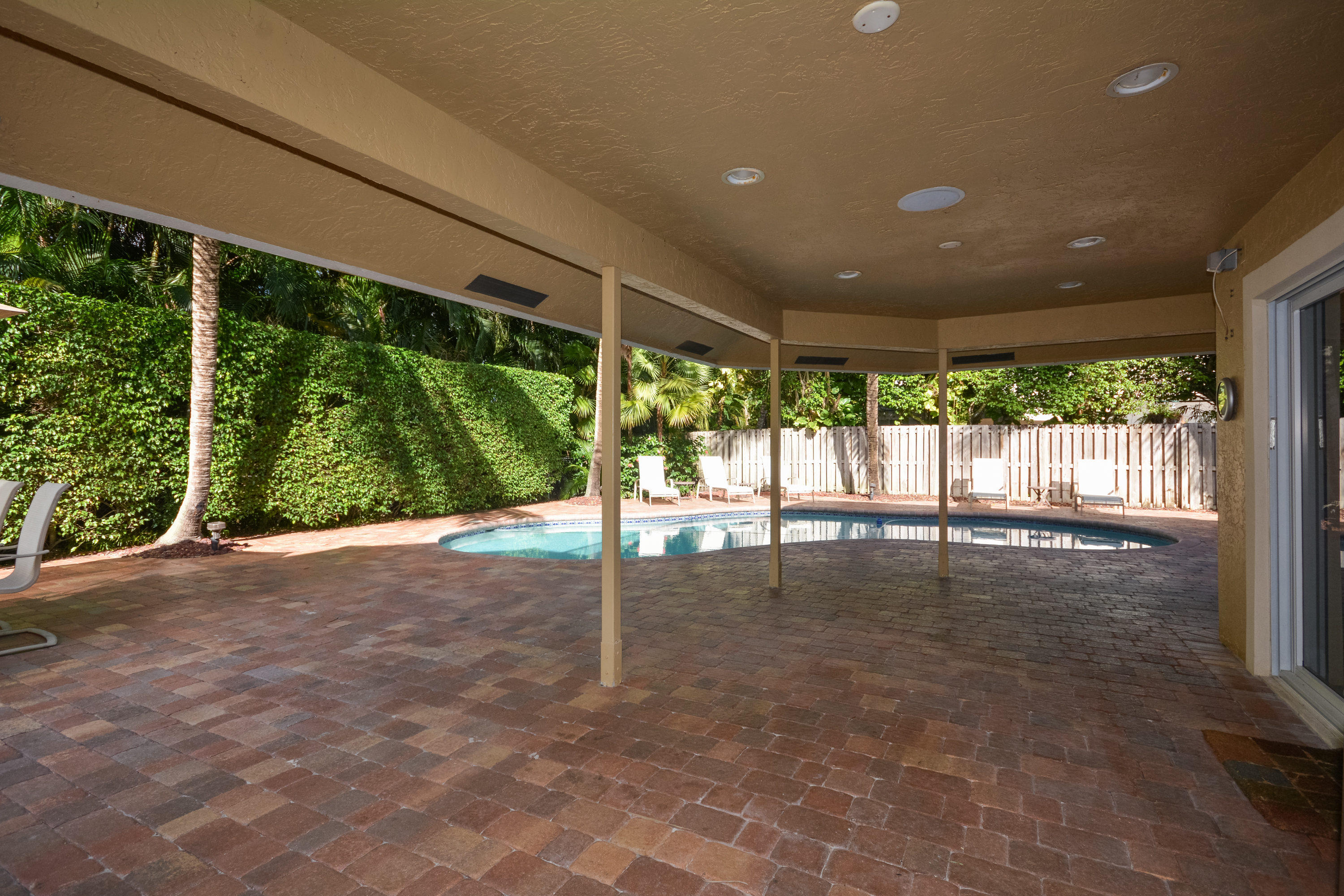 3815 Kings Way Boca Raton, FL 33434 - Photo 34 of 45 Covered Patio