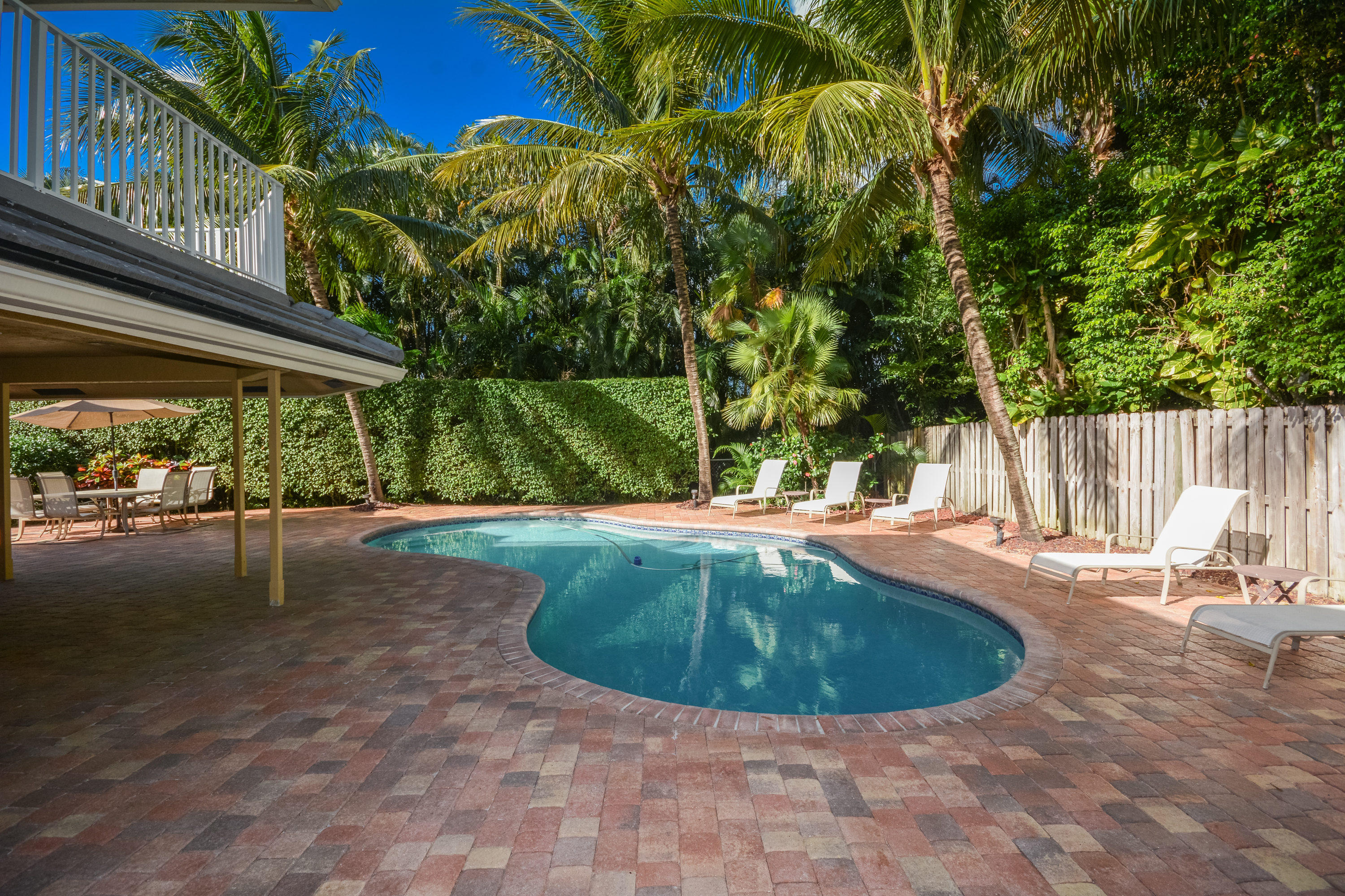 3815 Kings Way Boca Raton, FL 33434 - Photo 37 of 45 Pool/Back View