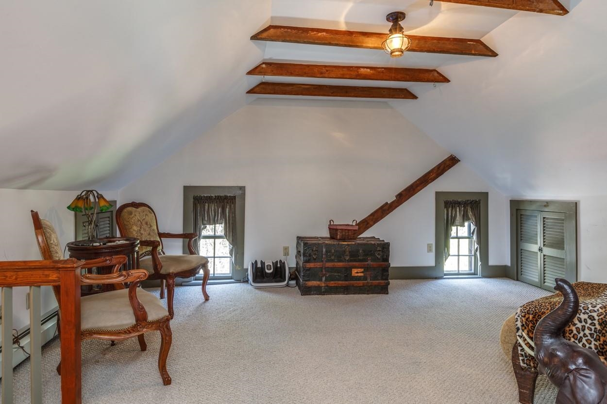 8 Miltimore Road Derry, NH 03038 - Photo 21 of 40