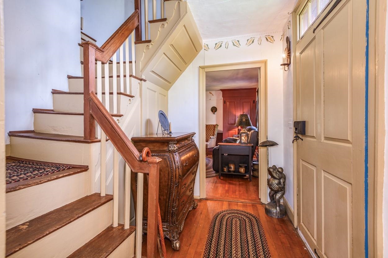 8 Miltimore Road Derry, NH 03038 - Photo 38 of 40