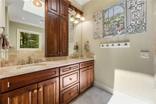 $995,000 | 1 Manchester Court, Bluffton, SC 29910