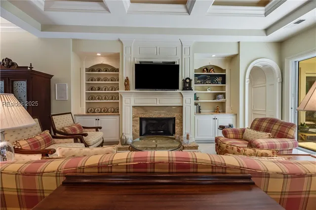 $995,000 | 1 Manchester Court, Bluffton, SC 29910