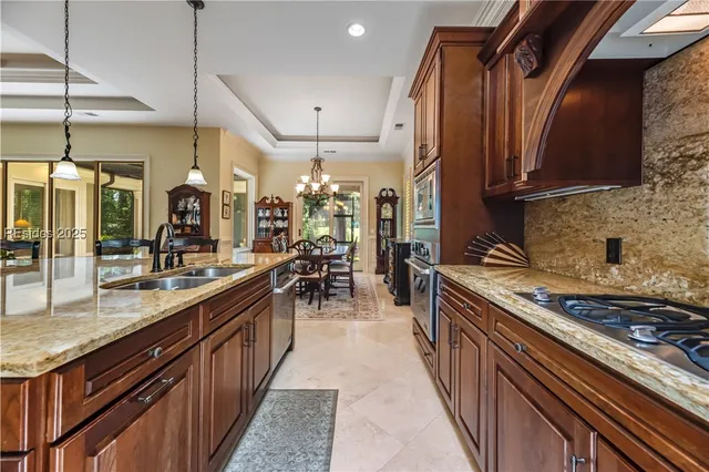 $995,000 | 1 Manchester Court, Bluffton, SC 29910