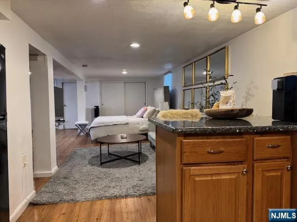 $2,100 | 549 Oregon Avenue, Unit LOWER LEVEL, Cliffside Park, NJ 07010
