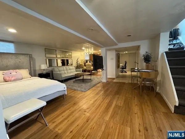 $2,100 | 549 Oregon Avenue, Unit LOWER LEVEL, Cliffside Park, NJ 07010