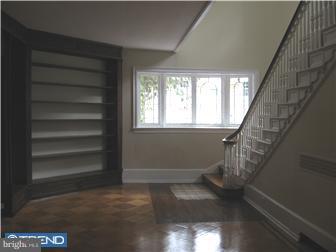 421 Ashbourne Road Cheltenham, PA 19012 - Photo 2 of 12