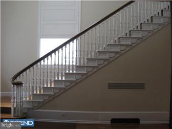 421 Ashbourne Road Cheltenham, PA 19012 - Photo 3 of 12