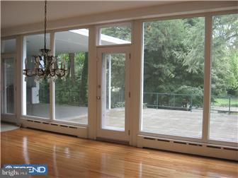 421 Ashbourne Road Cheltenham, PA 19012 - Photo 6 of 12