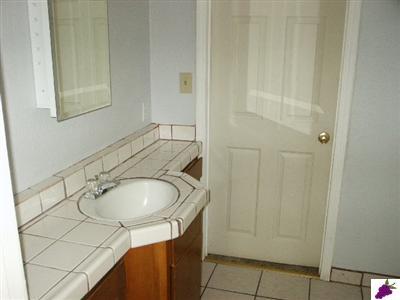 8358 South Alta Avenue Reedley, CA 93654 - Photo 9 of 15 BATHROOM
