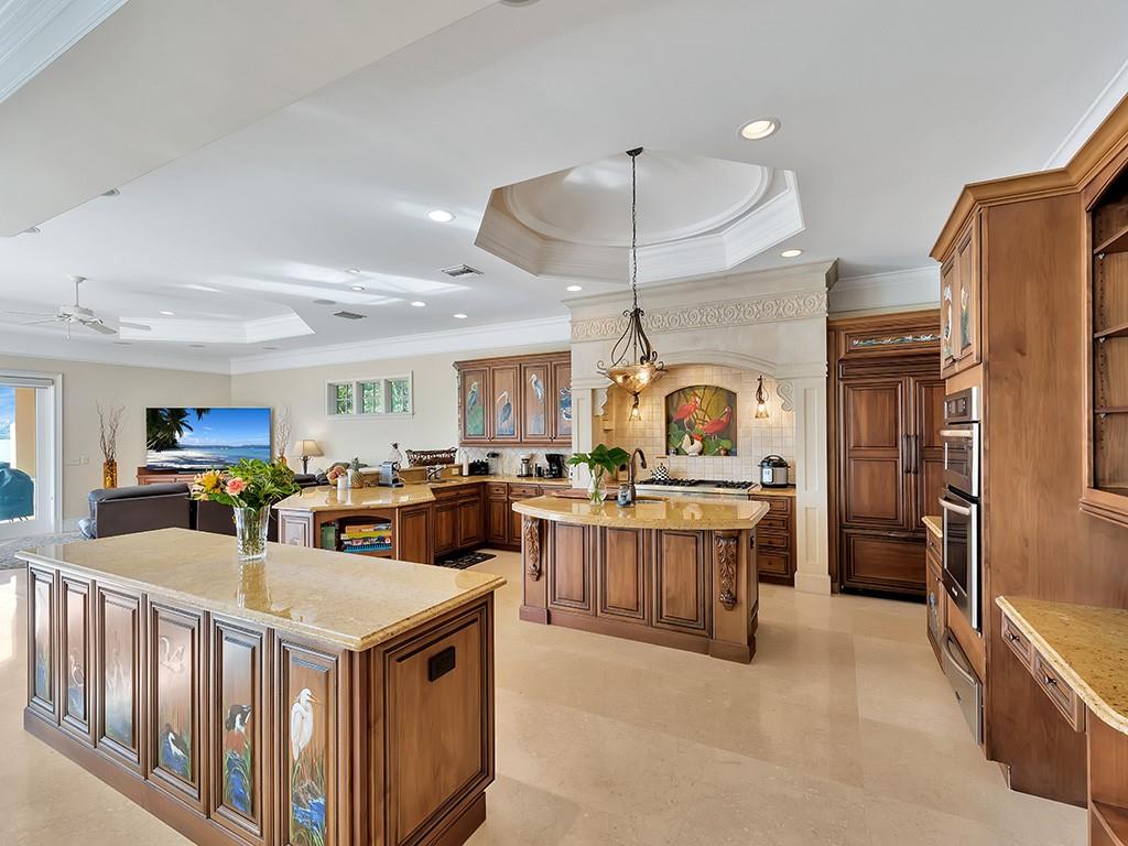 4701 Sunset Drive Vero Beach, FL 32963 - Photo 12 of 36