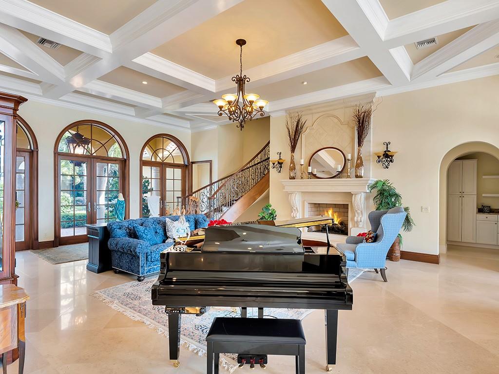 4701 Sunset Drive Vero Beach, FL 32963 - Photo 4 of 36