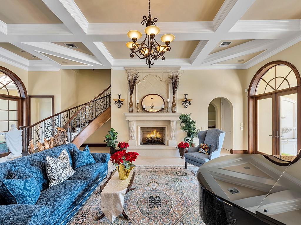 4701 Sunset Drive Vero Beach, FL 32963 - Photo 5 of 36