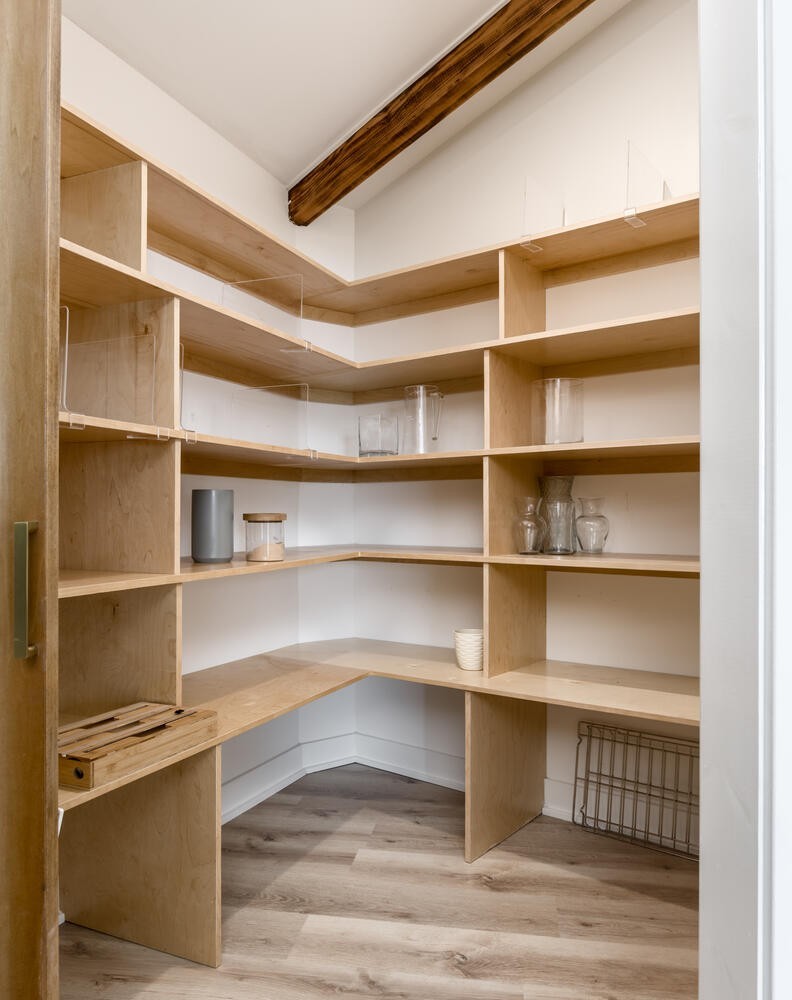 104 Windward Point Hendersonville, TN 37075 - Photo 16 of 49 a view of walk in closet with empty racks