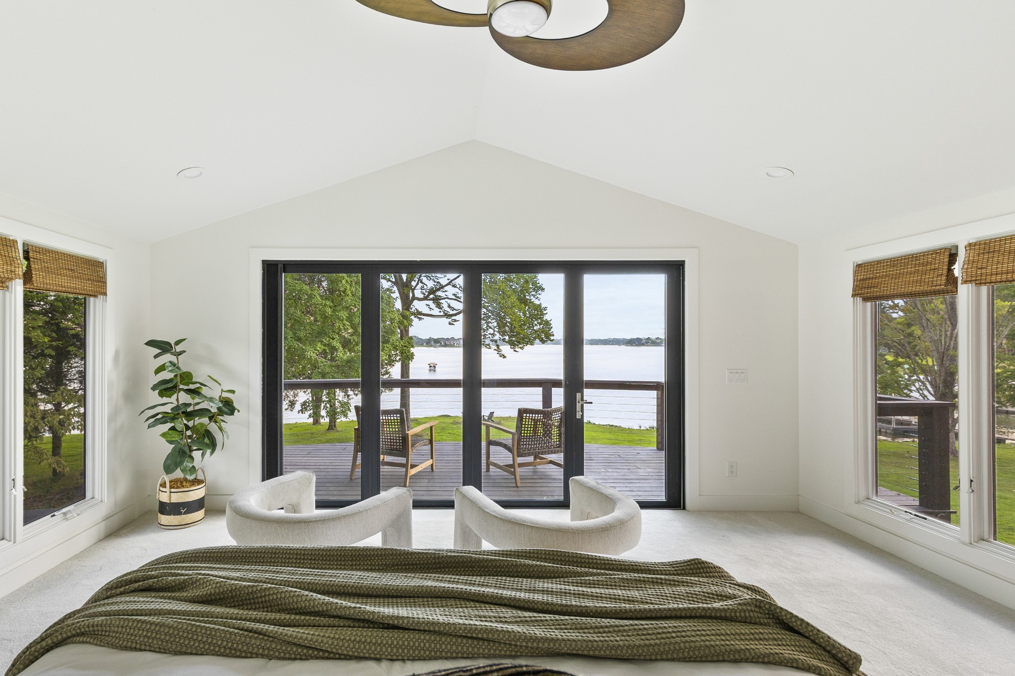 104 Windward Point Hendersonville, TN 37075 - Photo 24 of 49 a view of hall way with furniture and front door