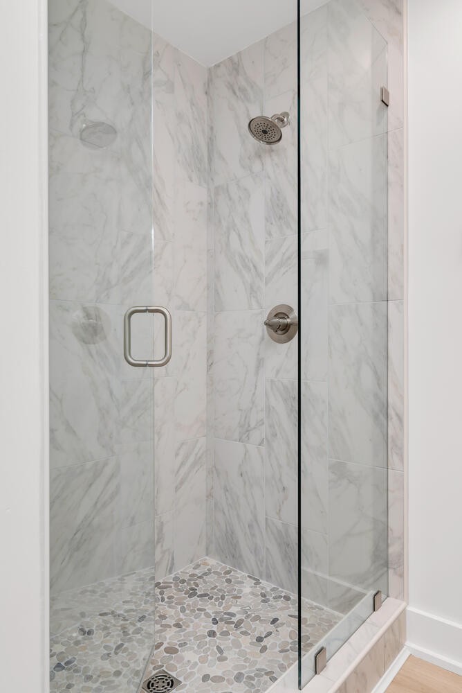 104 Windward Point Hendersonville, TN 37075 - Photo 39 of 49 a bathroom with a shower