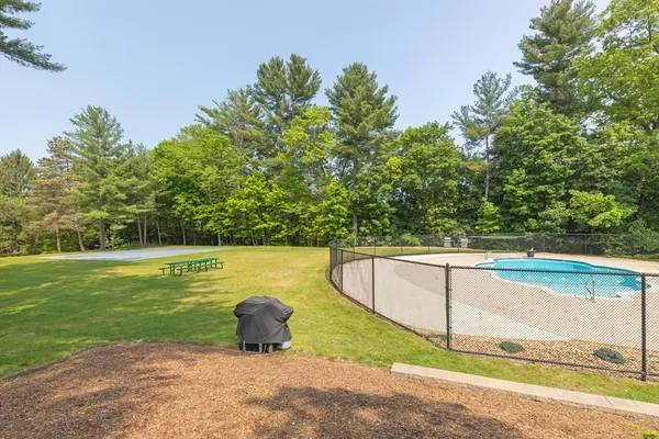 $1,825 | 205 Great Road, Unit A7, Acton, MA 01720