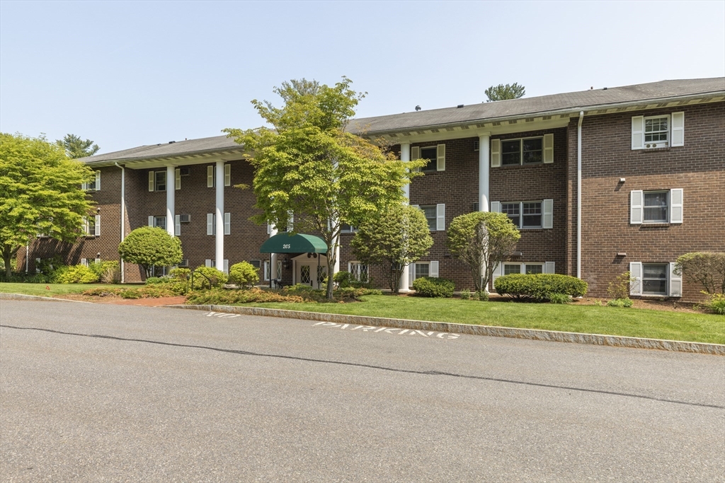 205 Great Road, Unit A7 Acton, MA 01720 - Photo 17 of 31