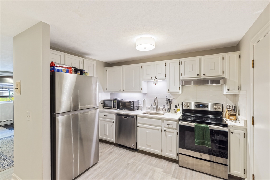 205 Great Road, Unit A7 Acton, MA 01720 - Photo 3 of 31