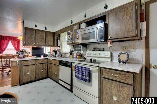 2202 Keeney Road Spring Grove, PA 17362 - Photo 11 of 25 Gallery Image 11