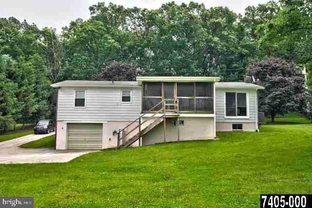 2202 Keeney Road Spring Grove, PA 17362 - Photo 22 of 25 Gallery Image 22