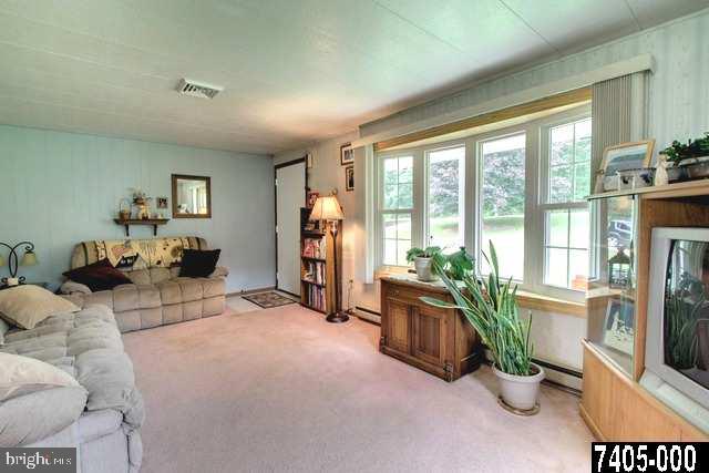 2202 Keeney Road Spring Grove, PA 17362 - Photo 5 of 25 Gallery Image 5