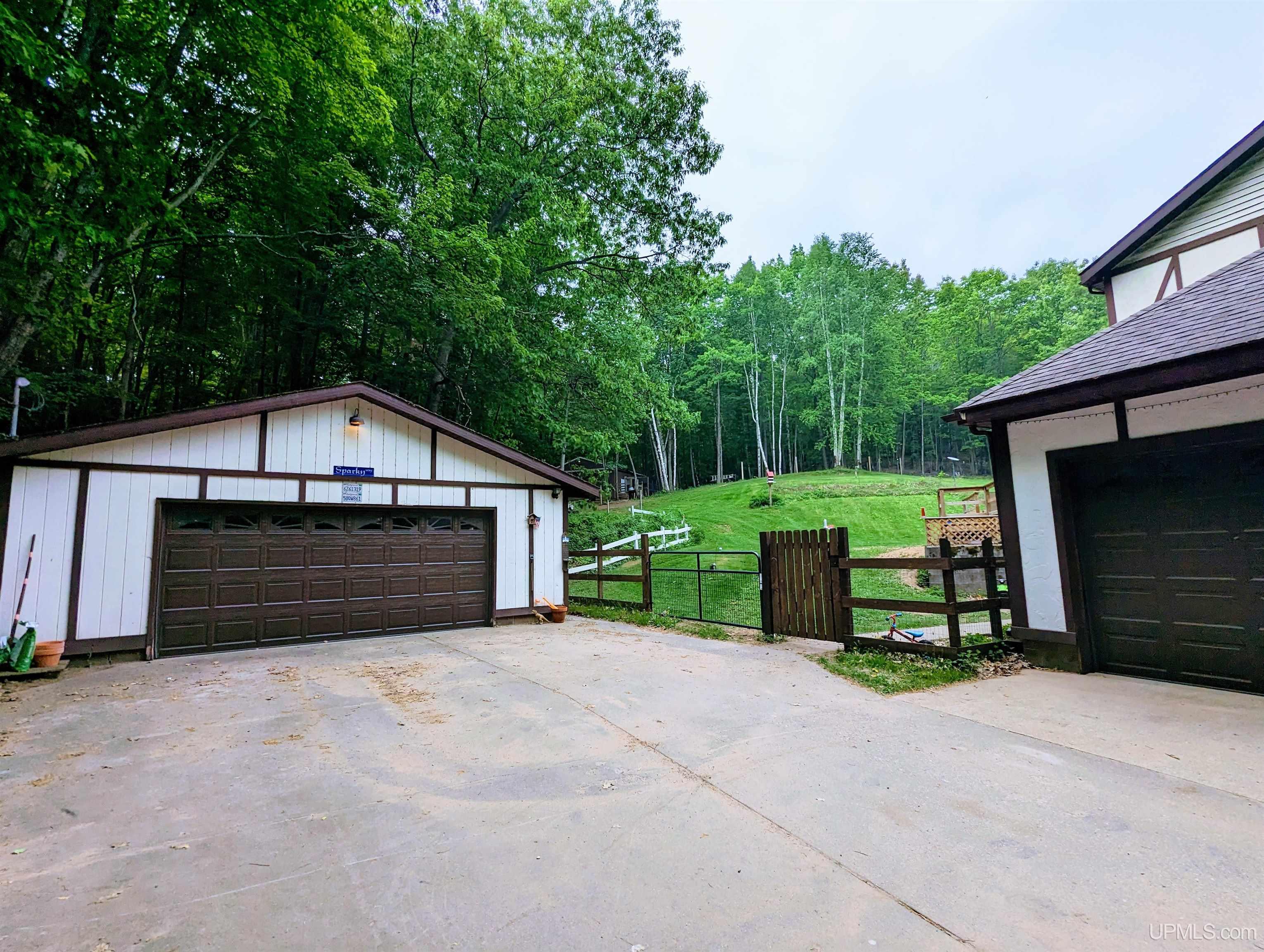 975 Valley Road Marquette, MI 49855 - Photo 61 of 71 Gallery Image 61
