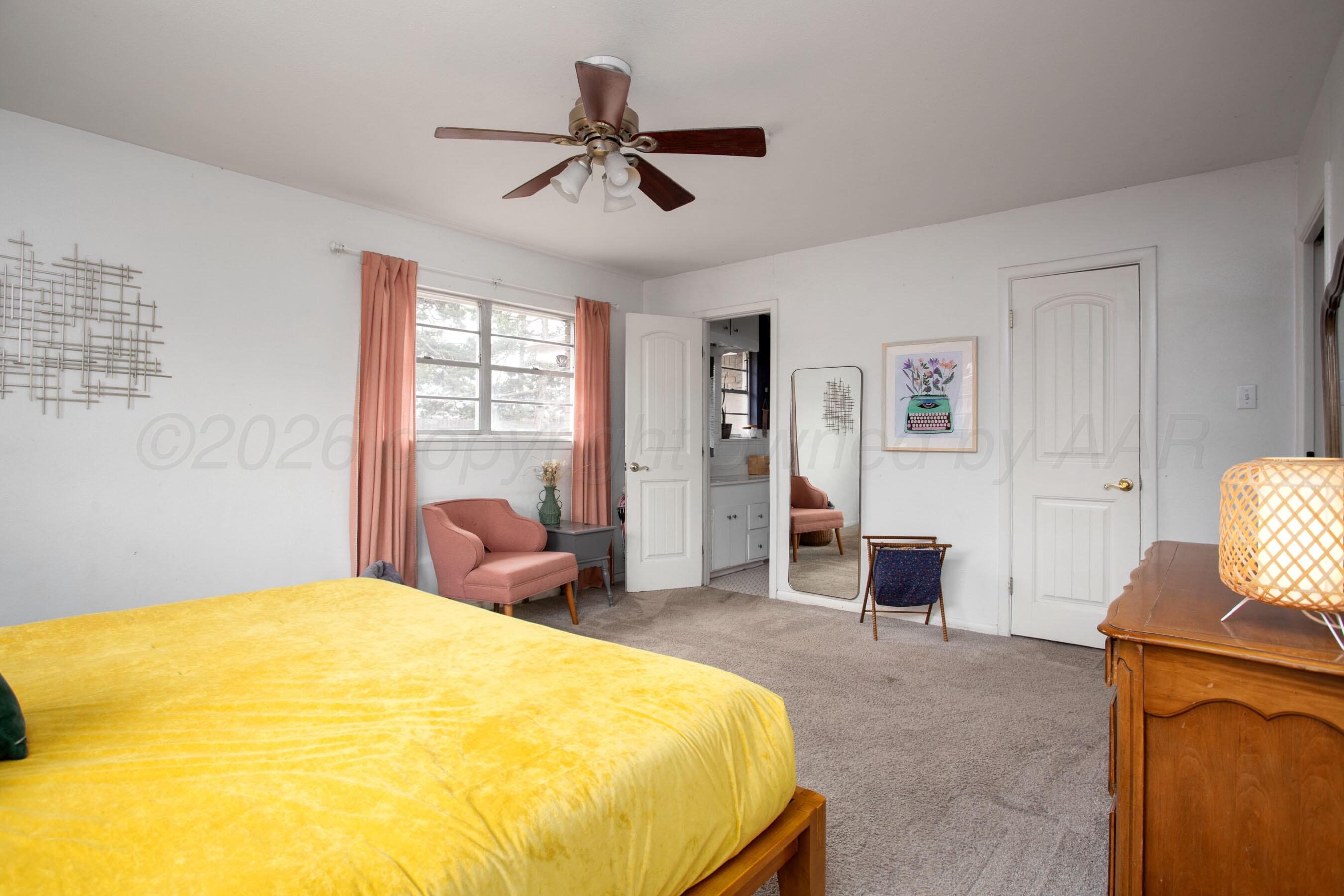 2613 Mockingbird Lane Amarillo, TX 79109 - Photo 17 of 29 Primary Bedroom