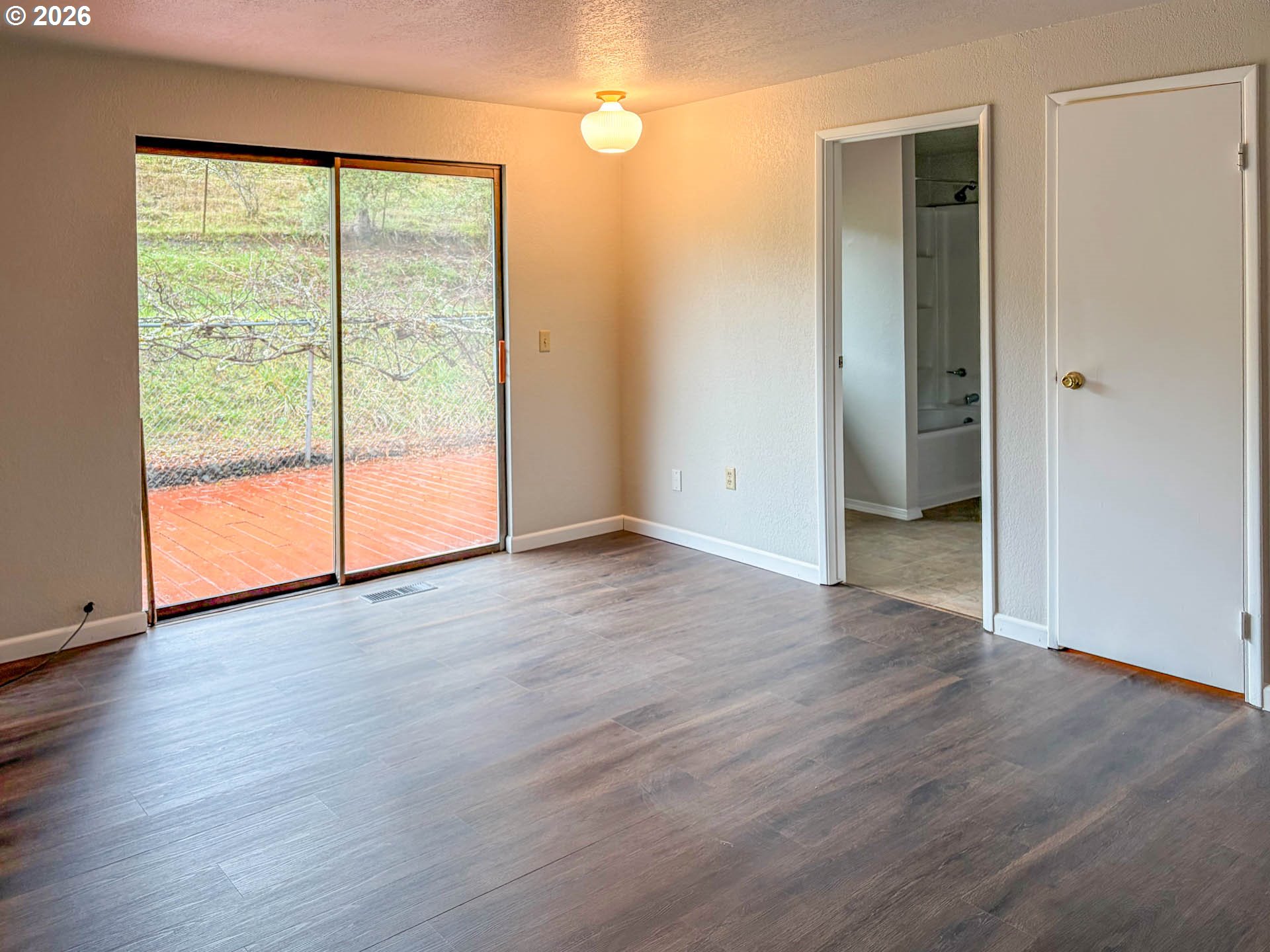 481 Strader Road Roseburg, OR 97470 - Photo 15 of 48