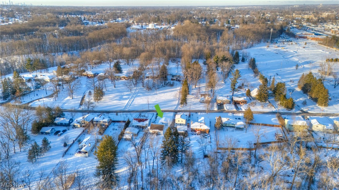 14750 Schreiber Road Maple Heights, OH 44137 - Photo 36 of 44 View of snowy aerial view
