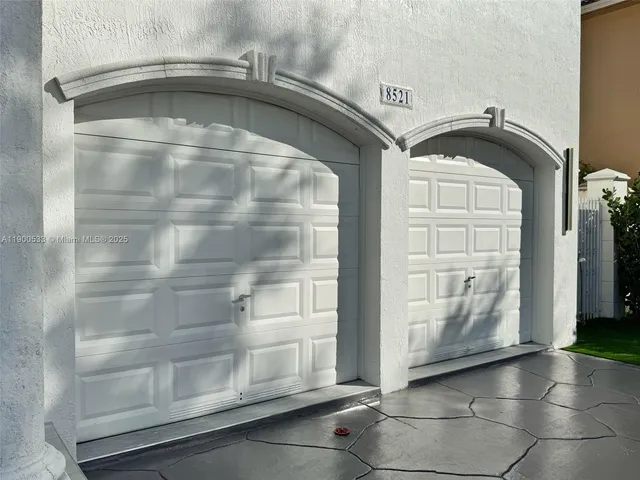 $1,500,000 | 8521 Northwest 162nd Street, Miami Lakes, FL 33016