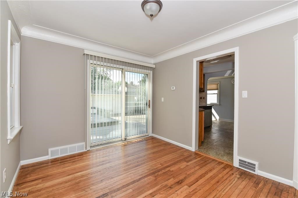 4318 Silsby Road Cleveland, OH 44118 - Photo 11 of 19