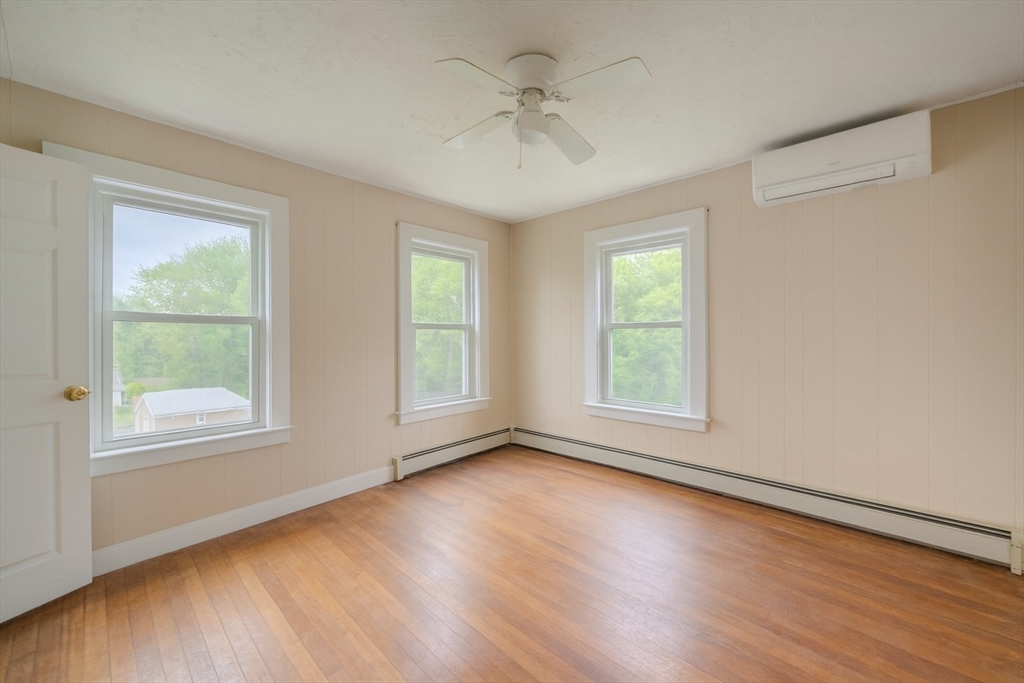 29 3rd Street Ayer, MA 01432 - Photo 17 of 29