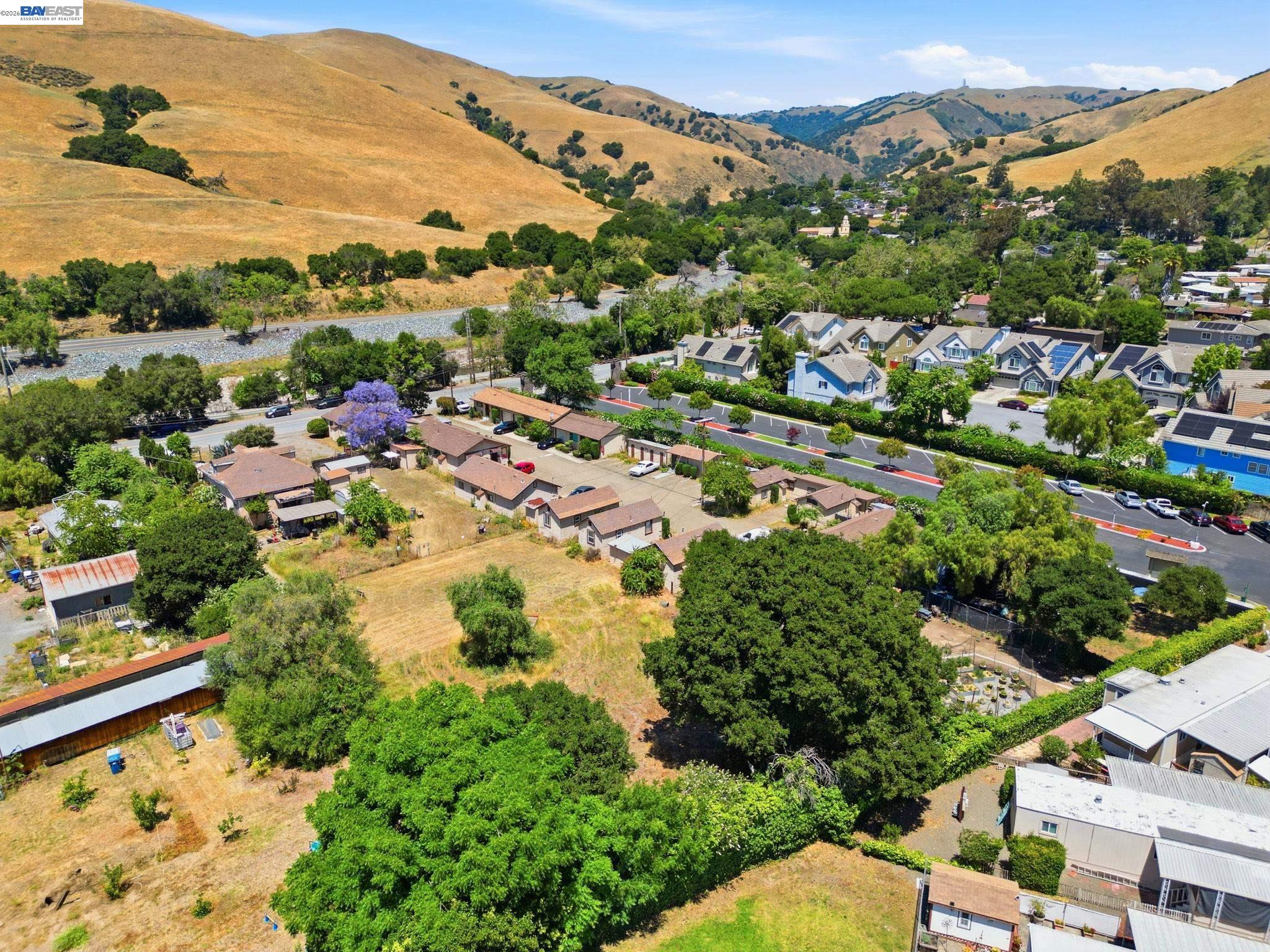 585 Old Canyon Road Fremont, CA 94536 - Photo 40 of 45