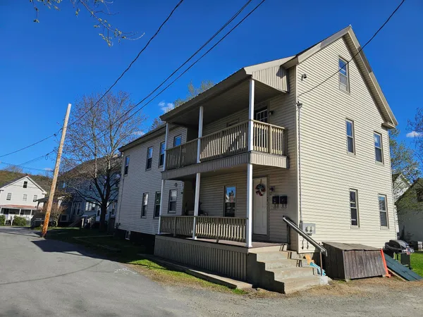 $375,000 | 12 Willow Court, Keene, NH 03431