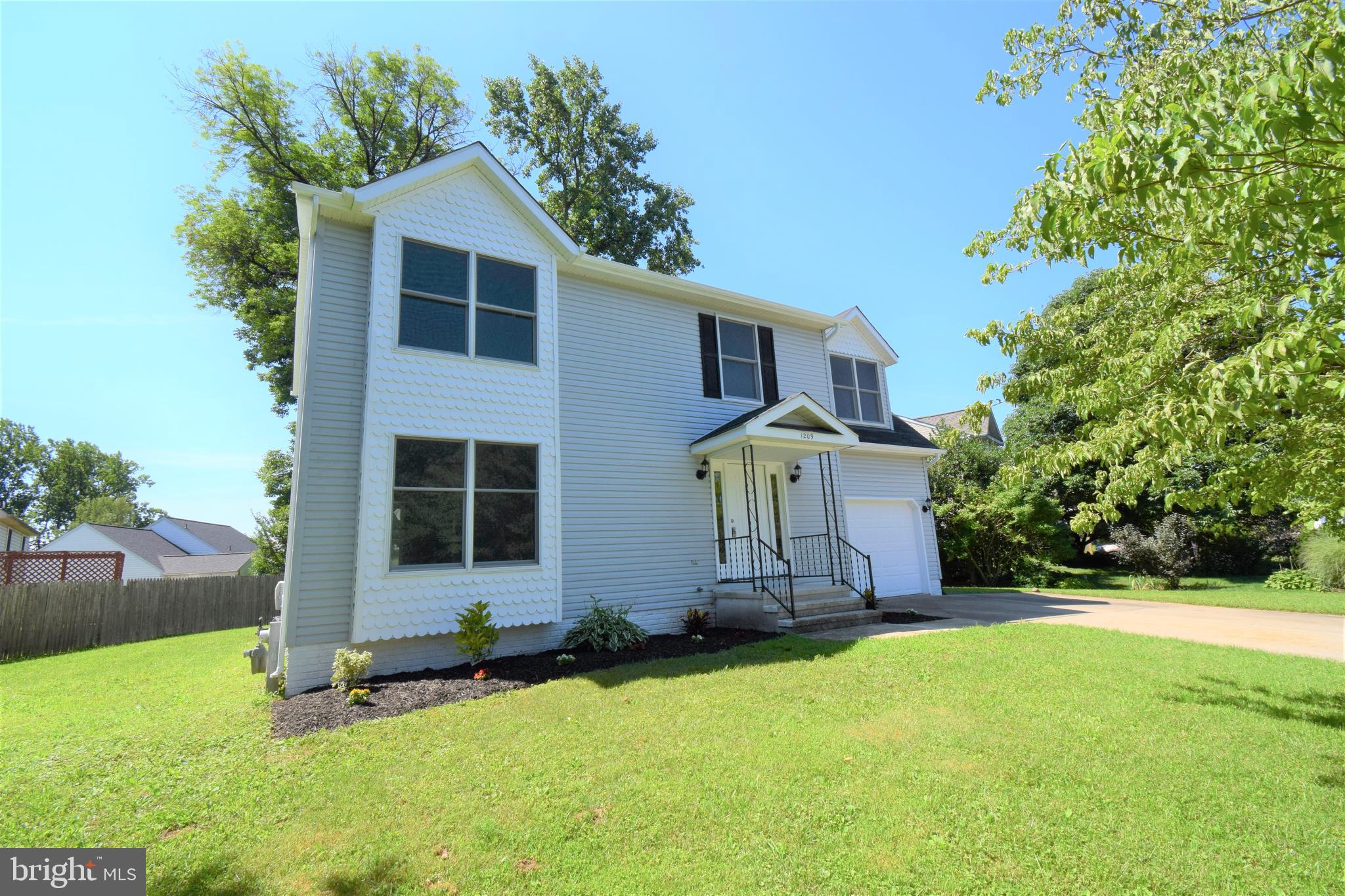 1209 Pine Ridge Lane Baltimore, MD 21208 - Photo 1 of 35 Gallery Image 1