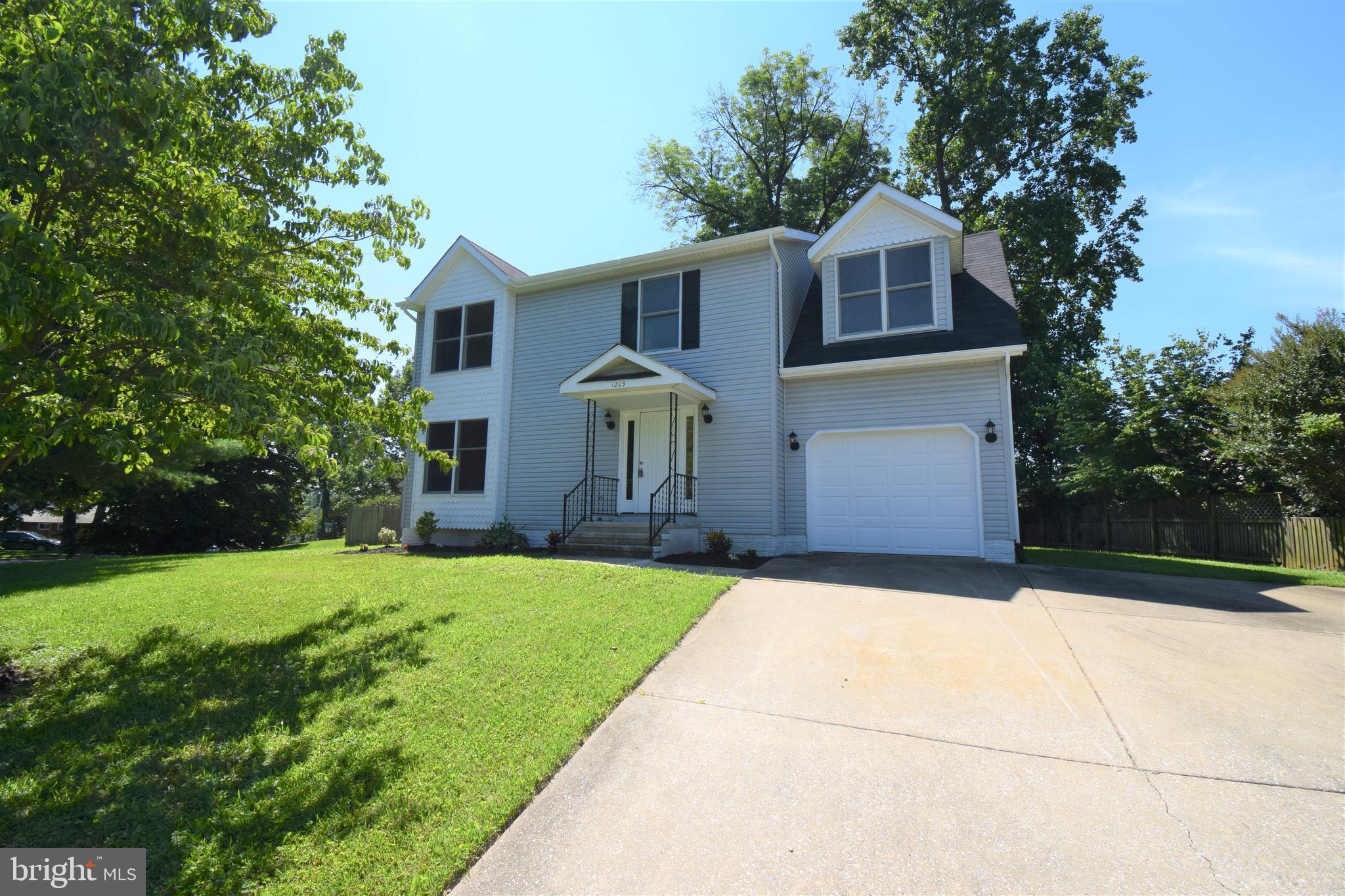 1209 Pine Ridge Lane Baltimore, MD 21208 - Photo 2 of 35 Gallery Image 2