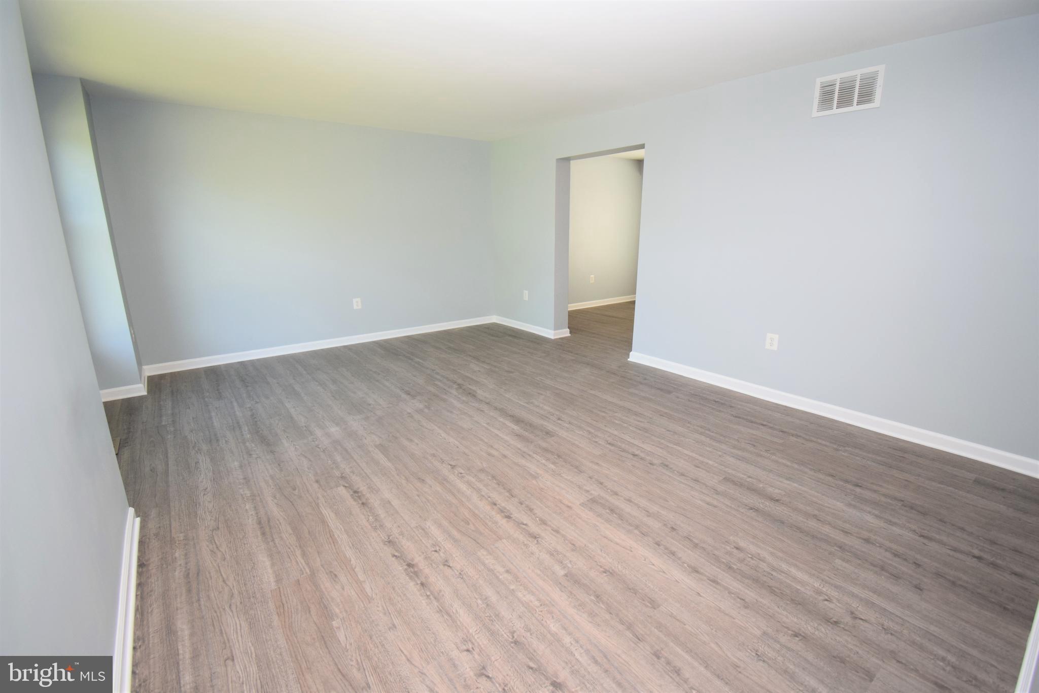 1209 Pine Ridge Lane Baltimore, MD 21208 - Photo 18 of 35 Gallery Image 18