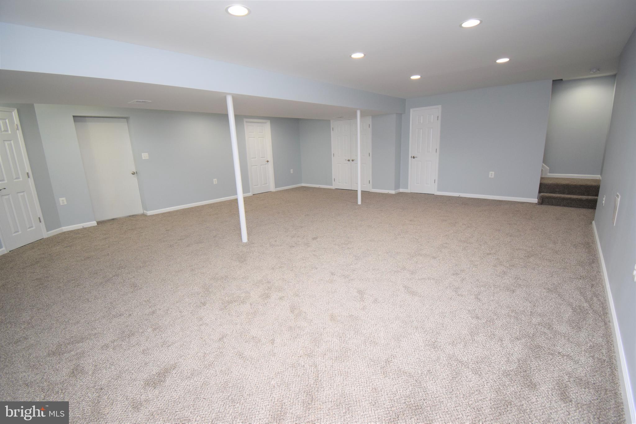 1209 Pine Ridge Lane Baltimore, MD 21208 - Photo 21 of 35 Gallery Image 21