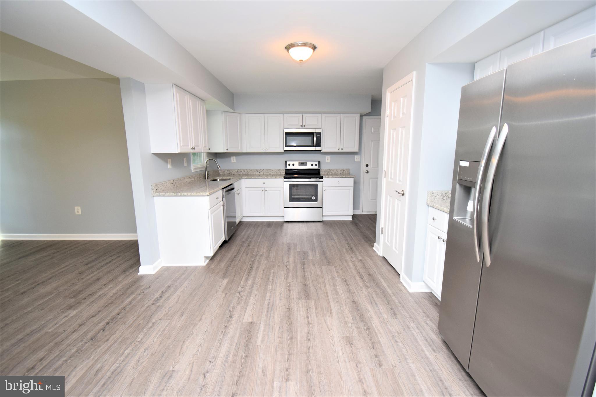1209 Pine Ridge Lane Baltimore, MD 21208 - Photo 9 of 35 Gallery Image 9