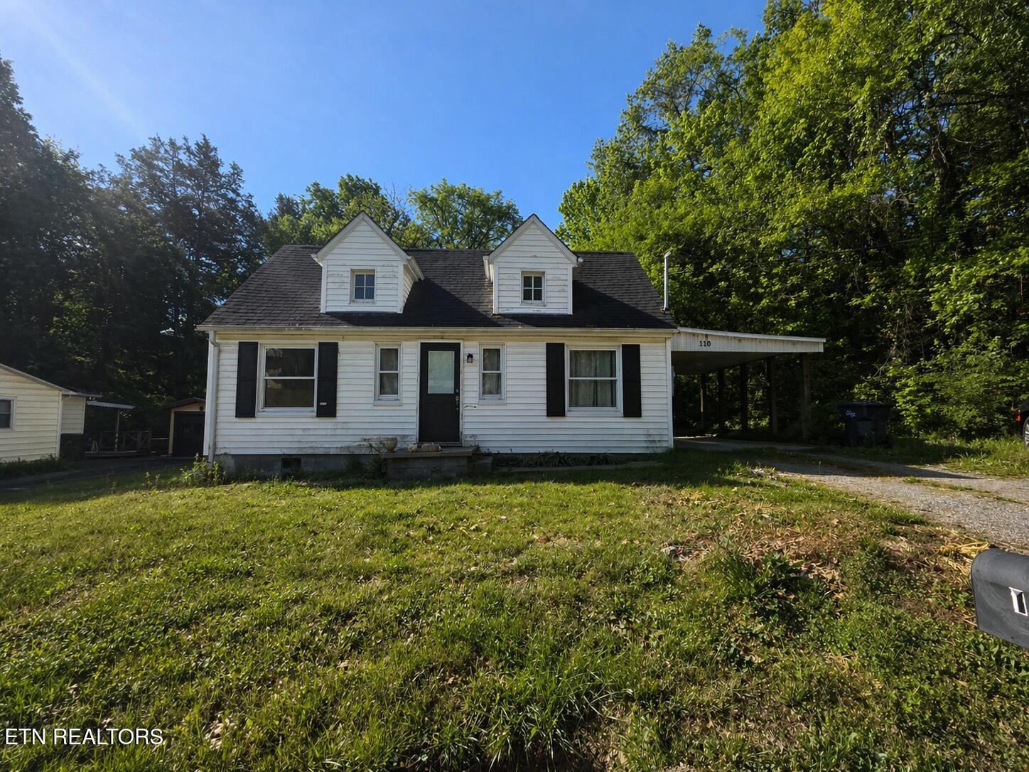 110 Love Road Sevierville, TN 37862 - Photo 1 of 18 front