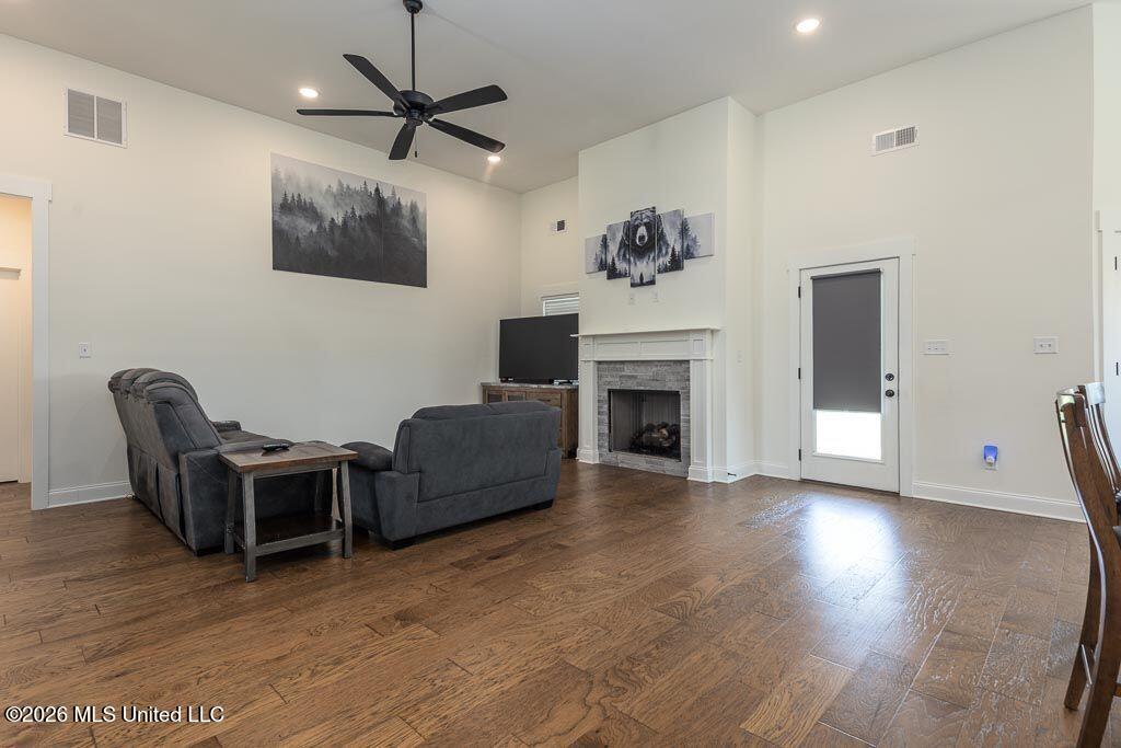 7620 Crosswinds Boulevard Hernando, MS 38632 - Photo 5 of 29 crosswinds great room