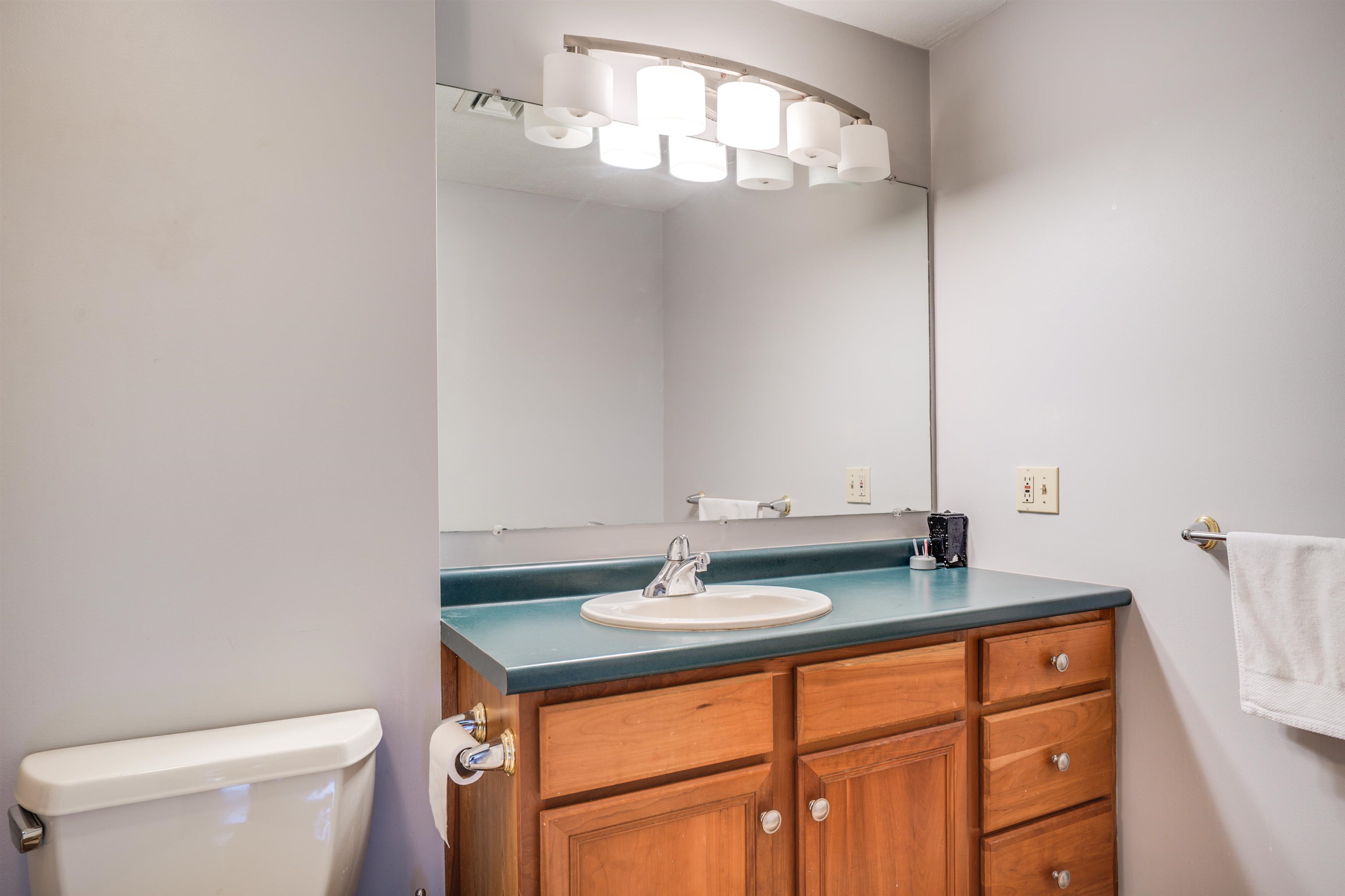 84 Branch Turnpike, Unit 44 Concord, NH 03301 - Photo 12 of 23