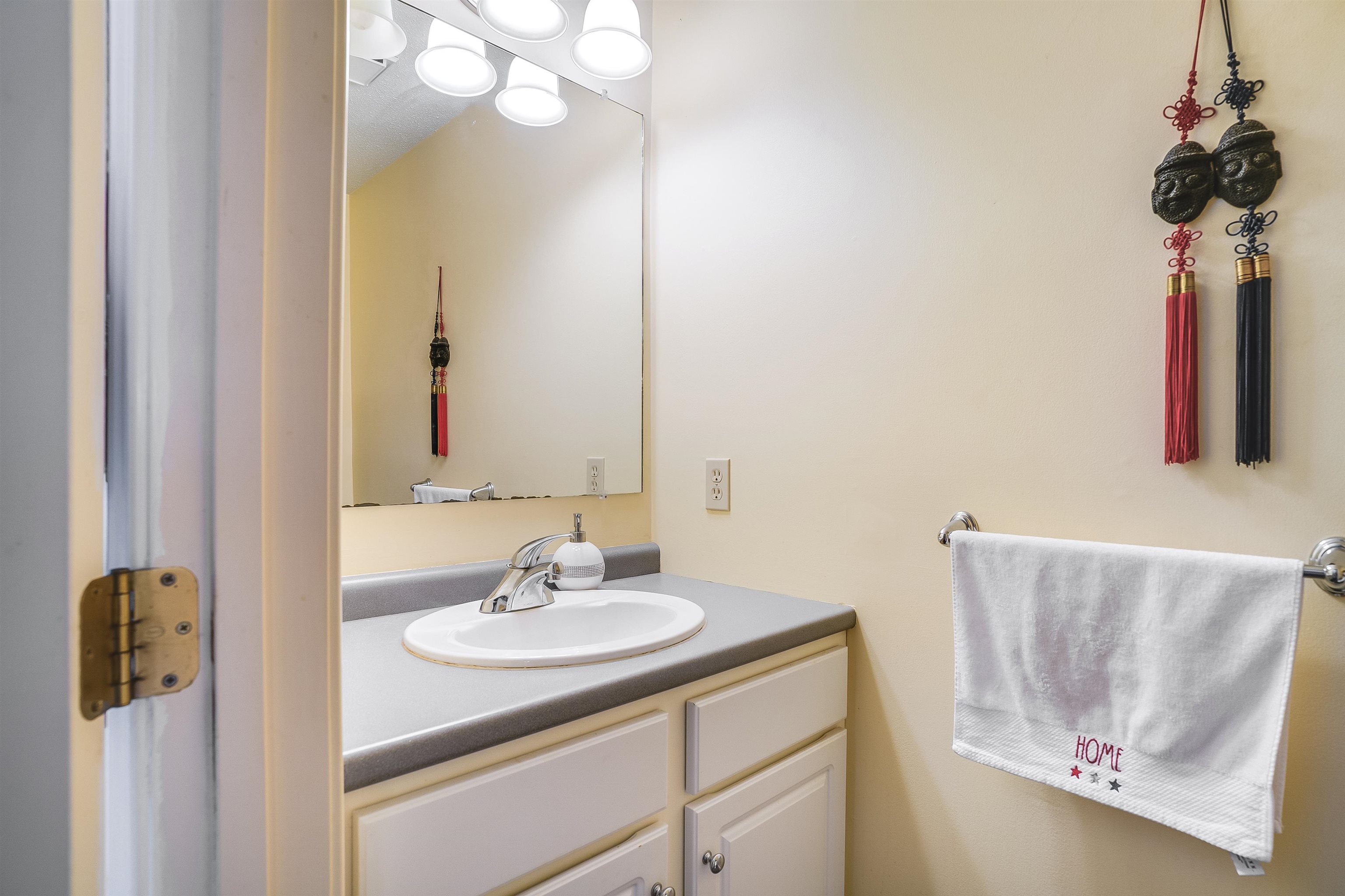 84 Branch Turnpike, Unit 44 Concord, NH 03301 - Photo 8 of 23