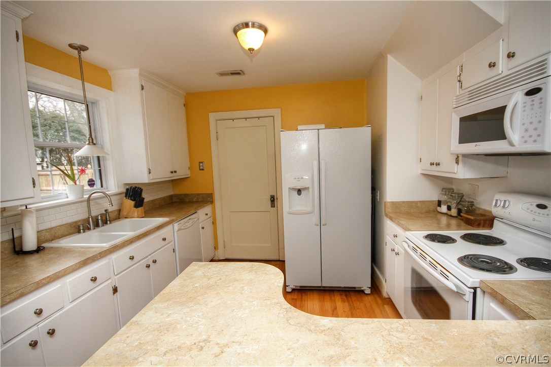 2423 Dumbarton Road Henrico, VA 23228 - Photo 8 of 21 Gallery Image 8