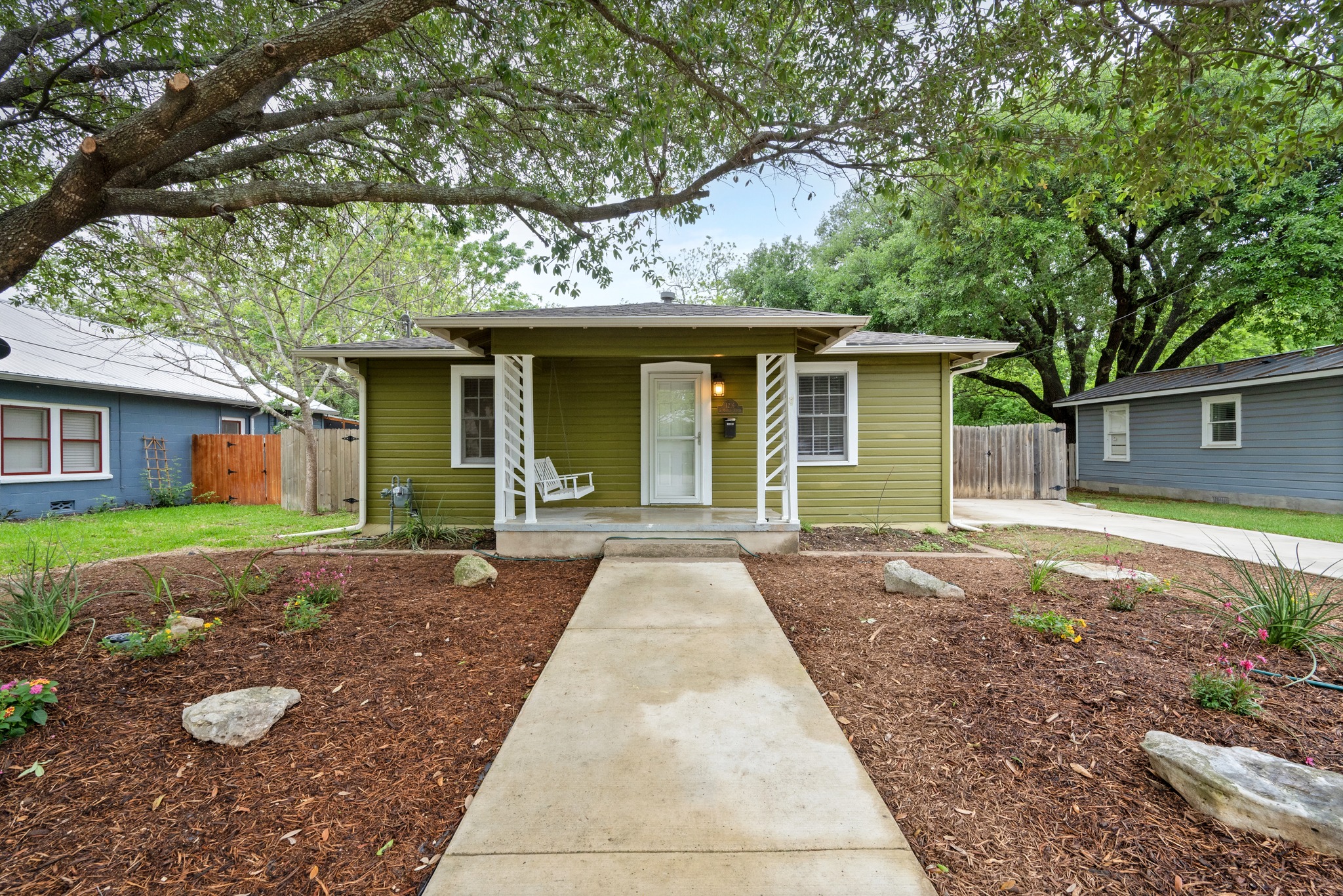1216 South Myrtle Street Georgetown, TX 78626 - Photo 9 of 30