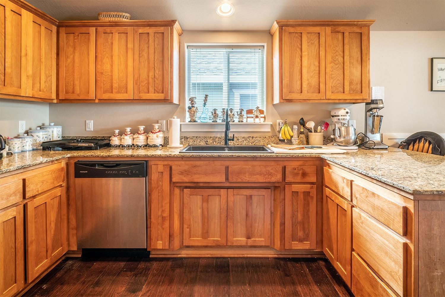 713 Midway Road Medford, OR 97501 - Photo 19 of 28 Additional Photo